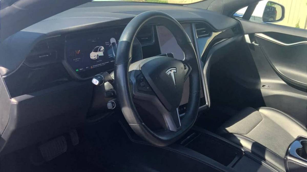 2018 Tesla Model S 5YJSA1E20JF281046