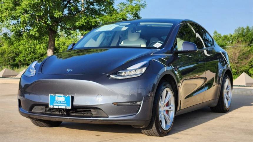 2020 Tesla Model Y 5YJYGDEE4LF053526