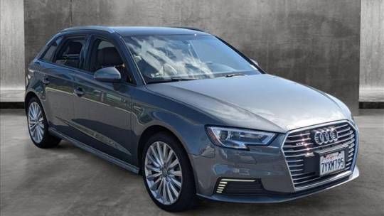 2017 Audi A3 Sportback e-tron WAUUPBFFXHA115776