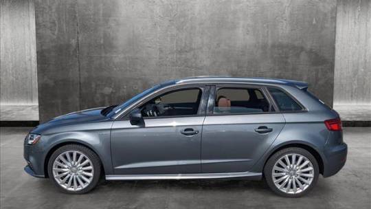 2017 Audi A3 Sportback e-tron WAUUPBFFXHA115776