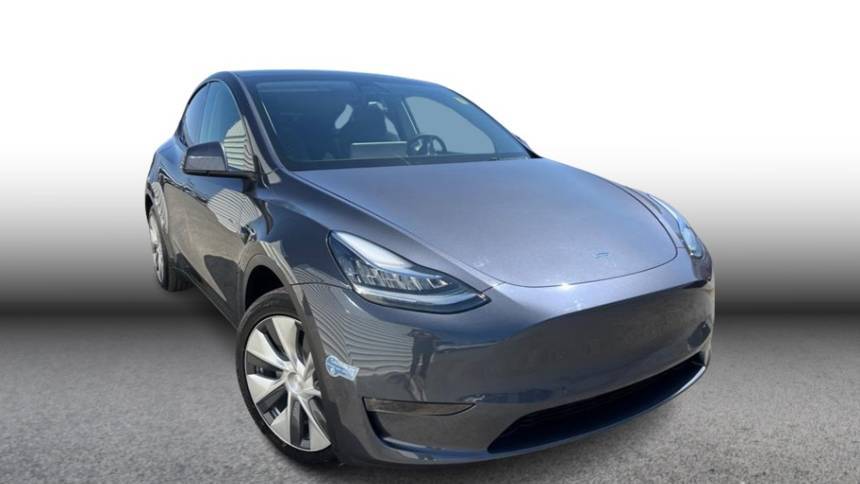 2021 Tesla Model Y 5YJYGDEE7MF207132