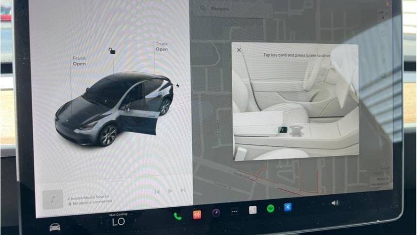 2021 Tesla Model Y 5YJYGDEE7MF207132