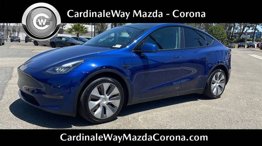 2021 Tesla Model Y 5YJYGDEE5MF077447