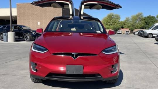 2017 Tesla Model X 5YJXCDE29HF055311