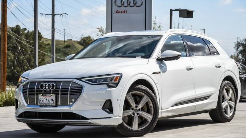 2019 Audi e-tron WA1LAAGE5KB024409