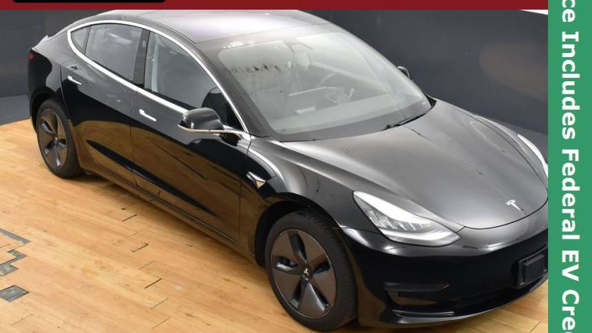 2018 Tesla Model 3 5YJ3E1EA9JF004945