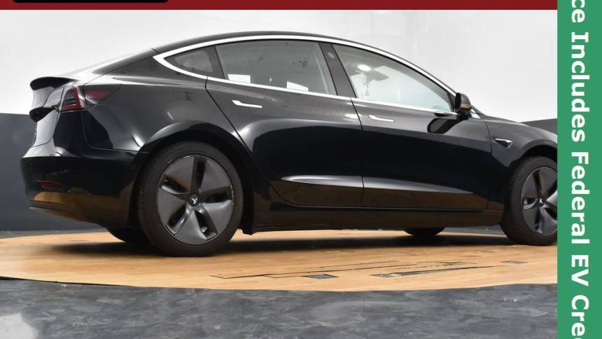 2018 Tesla Model 3 5YJ3E1EA9JF004945