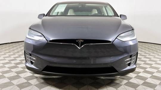 2019 Tesla Model X 5YJXCBE2XKF147068