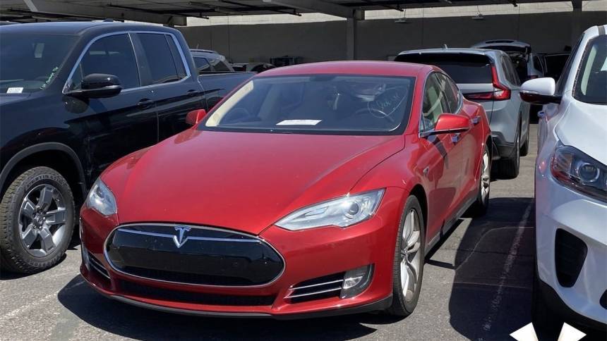 2014 Tesla Model S 5YJSA1H19EFP36582