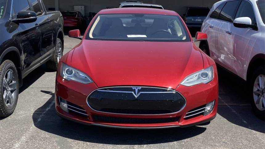 2014 Tesla Model S 5YJSA1H19EFP36582