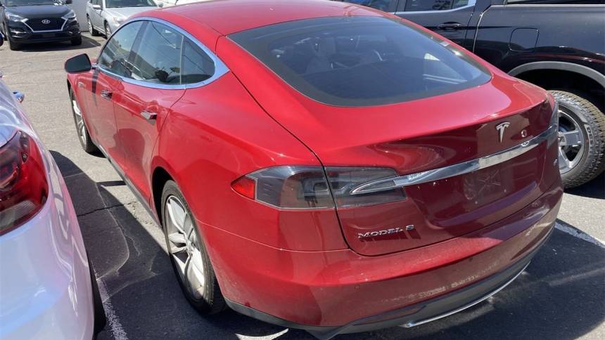 2014 Tesla Model S 5YJSA1H19EFP36582