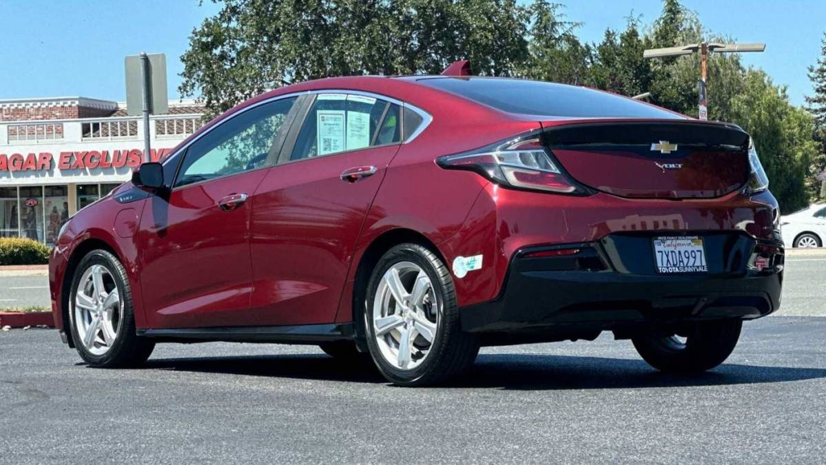 2017 Chevrolet VOLT 1G1RC6S52HU189659