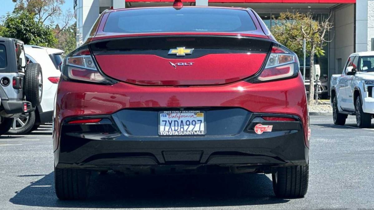 2017 Chevrolet VOLT 1G1RC6S52HU189659