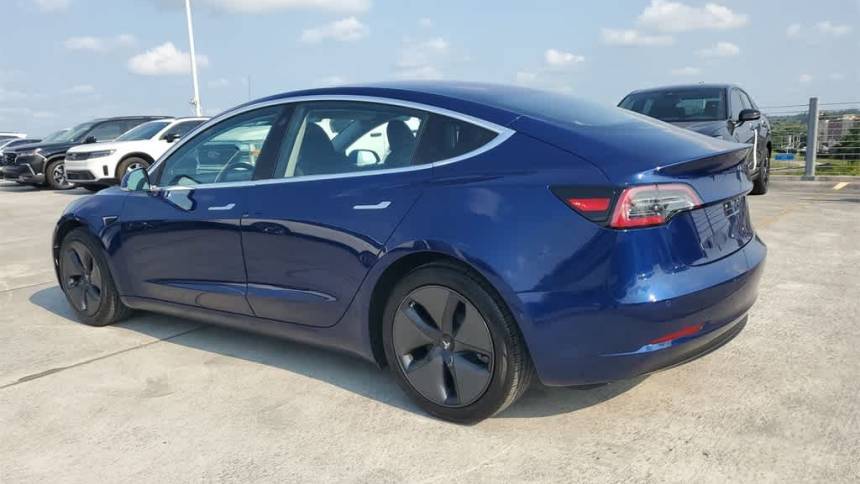 2018 Tesla Model 3 5YJ3E1EA0JF043181