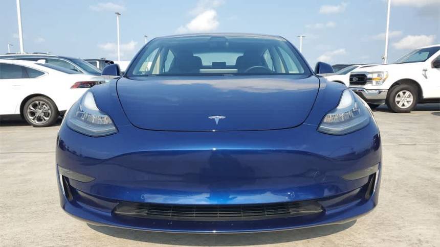 2018 Tesla Model 3 5YJ3E1EA0JF043181