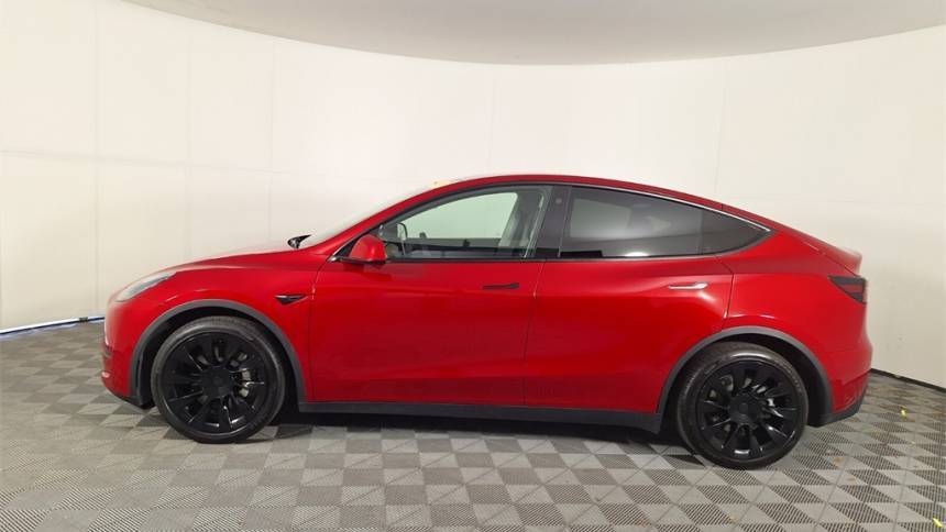 2021 Tesla Model Y 5YJYGDEE1MF190909