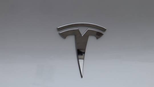 2021 Tesla Model Y 5YJYGDEE7MF068605