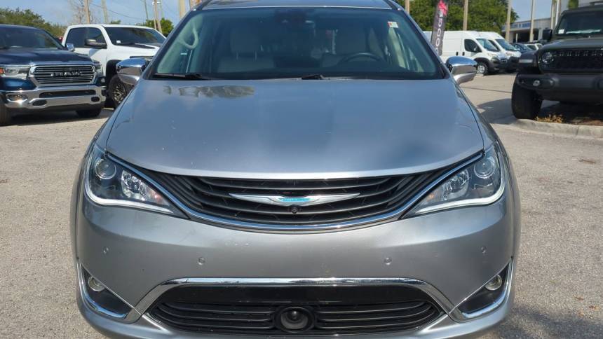 2018 Chrysler Pacifica Hybrid 2C4RC1N74JR105514