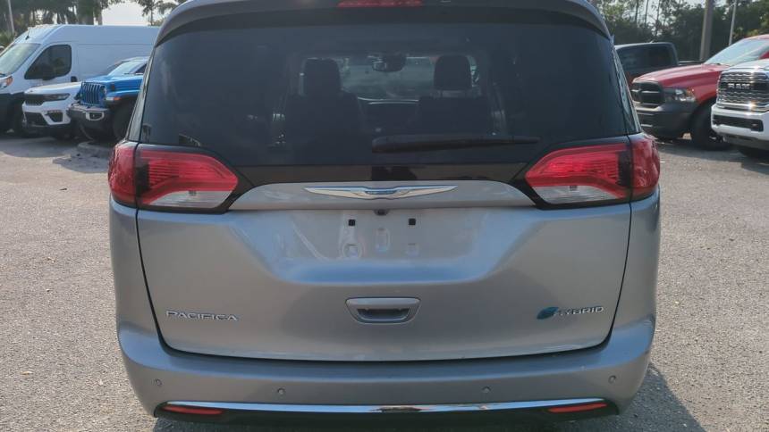 2018 Chrysler Pacifica Hybrid 2C4RC1N74JR105514