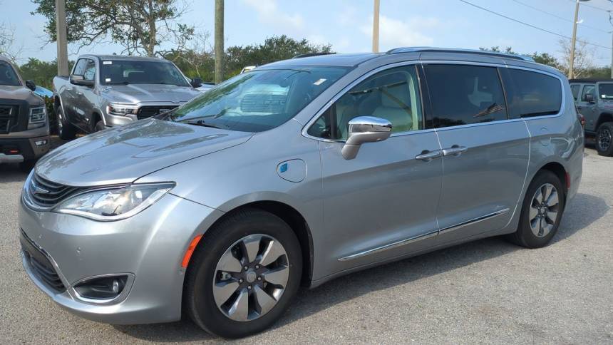 2018 Chrysler Pacifica Hybrid 2C4RC1N74JR105514