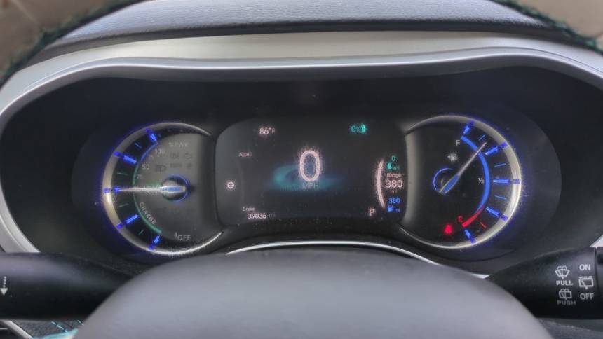 2018 Chrysler Pacifica Hybrid 2C4RC1N74JR105514