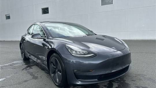 2018 Tesla Model 3 5YJ3E1EB7JF110660