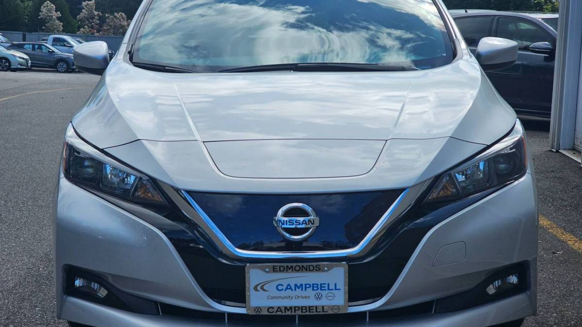 2022 Nissan LEAF 1N4AZ1CV4NC557528