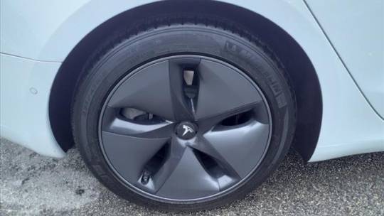 2019 Tesla Model 3 5YJ3E1EB5KF494083