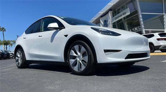 2020 Tesla Model Y 5YJYGDEEXLF051067