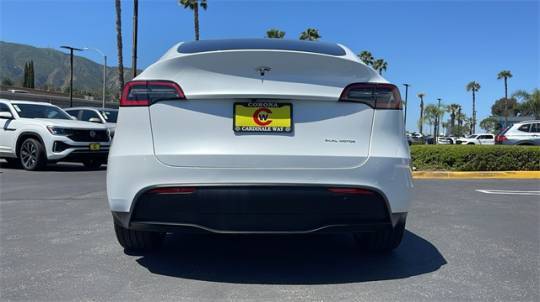 2020 Tesla Model Y 5YJYGDEEXLF051067