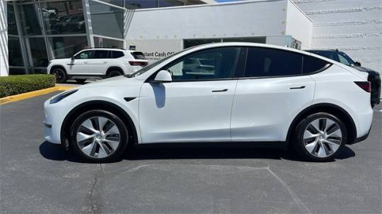 2020 Tesla Model Y 5YJYGDEEXLF051067