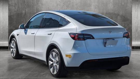 2020 Tesla Model Y 5YJYGDEE9LF056681