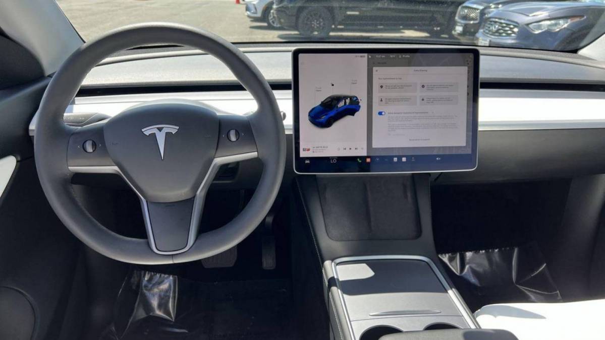 2021 Tesla Model Y 5YJYGAEE2MF179707