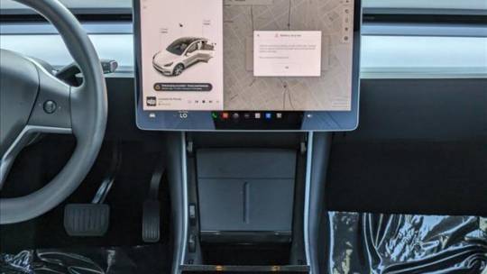 2020 Tesla Model Y 5YJYGDEE9LF056681