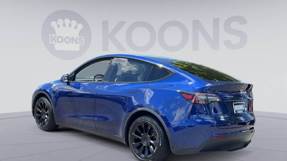 2021 Tesla Model Y 5YJYGAEE2MF179707