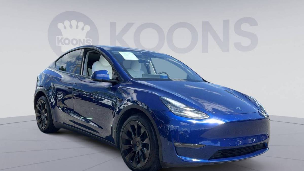 2021 Tesla Model Y 5YJYGAEE2MF179707