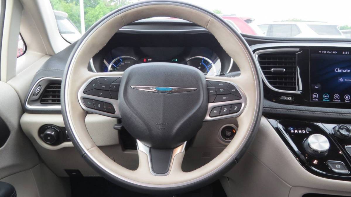 2020 Chrysler Pacifica Hybrid 2C4RC1N71LR267751