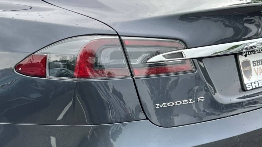 2018 Tesla Model S 5YJSA1E28JF245041