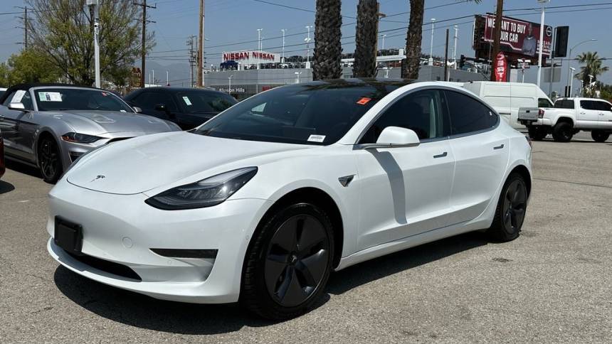 2018 Tesla Model 3 5YJ3E1EA1JF040936