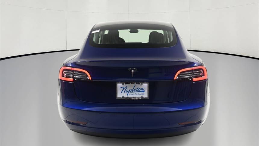 2018 Tesla Model 3 5YJ3E1EAXJF148522