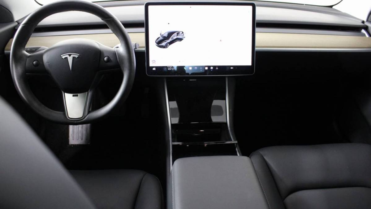 2019 Tesla Model 3 5YJ3E1EA0KF484312