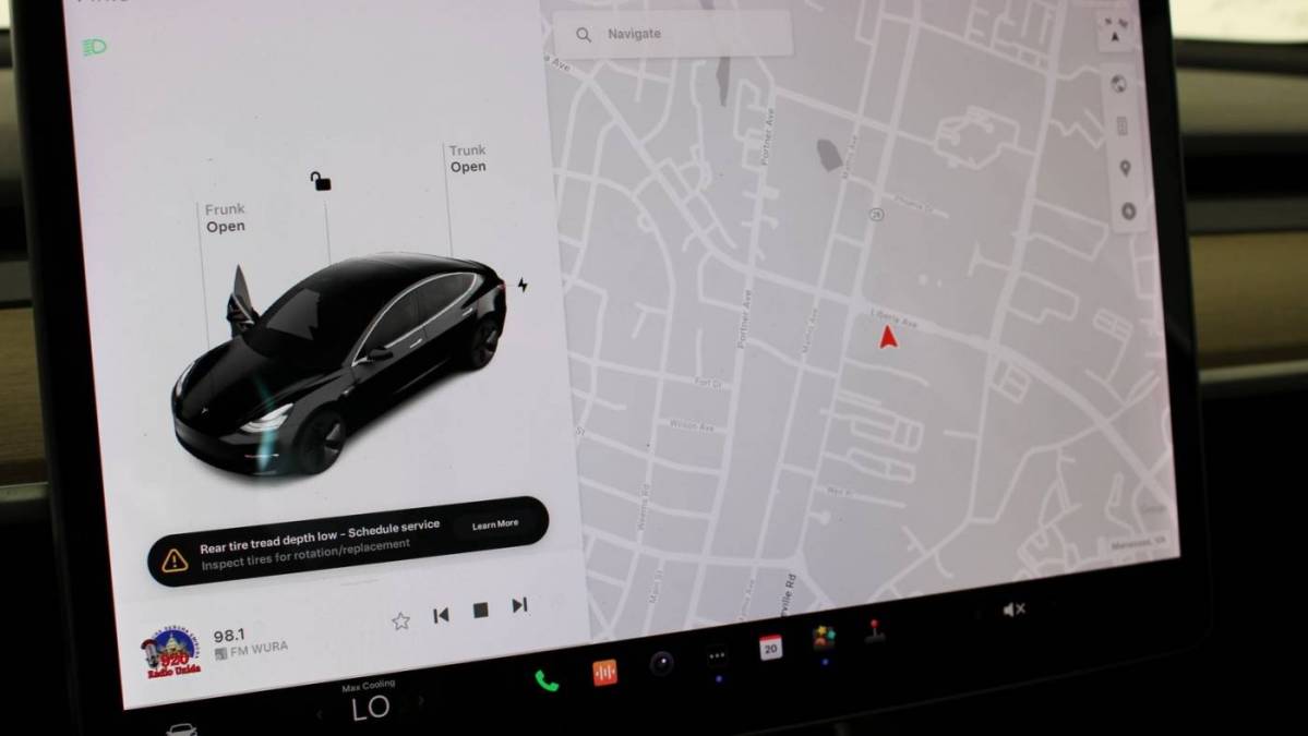 2019 Tesla Model 3 5YJ3E1EA0KF484312