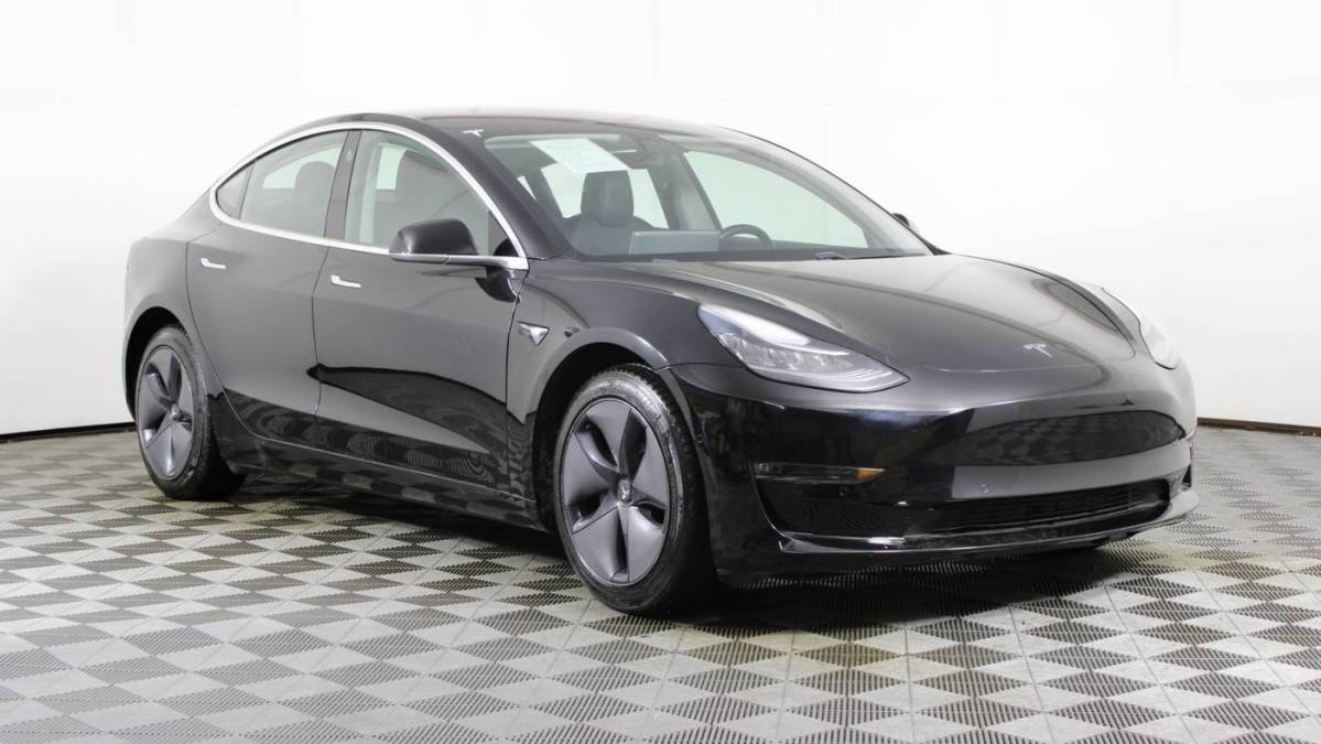 2018 Tesla Model 3 5YJ3E1EA5JF062681