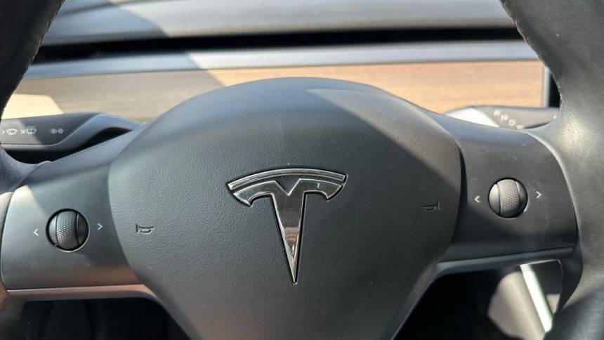 2017 Tesla Model 3 5YJ3E1EA2HF002576