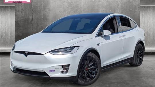 2018 Tesla Model X 5YJXCBE22JF138394