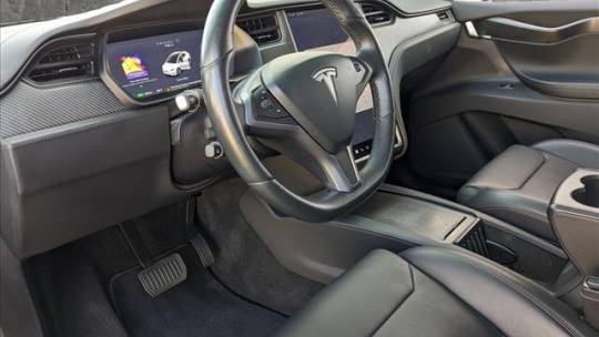 2018 Tesla Model X 5YJXCBE22JF138394