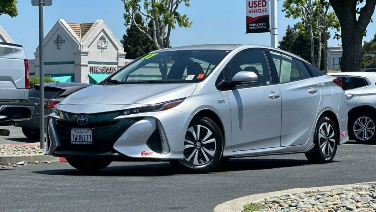 2017 Toyota Prius Prime JTDKARFP2H3004883