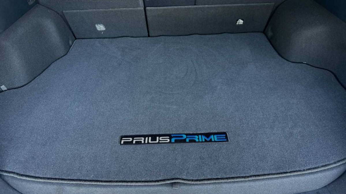 2017 Toyota Prius Prime JTDKARFP2H3004883