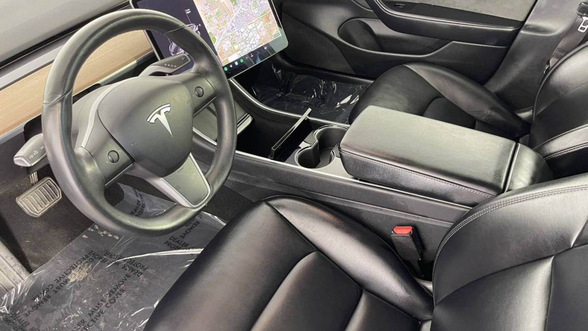 2018 Tesla Model 3 5YJ3E1EB0JF066663