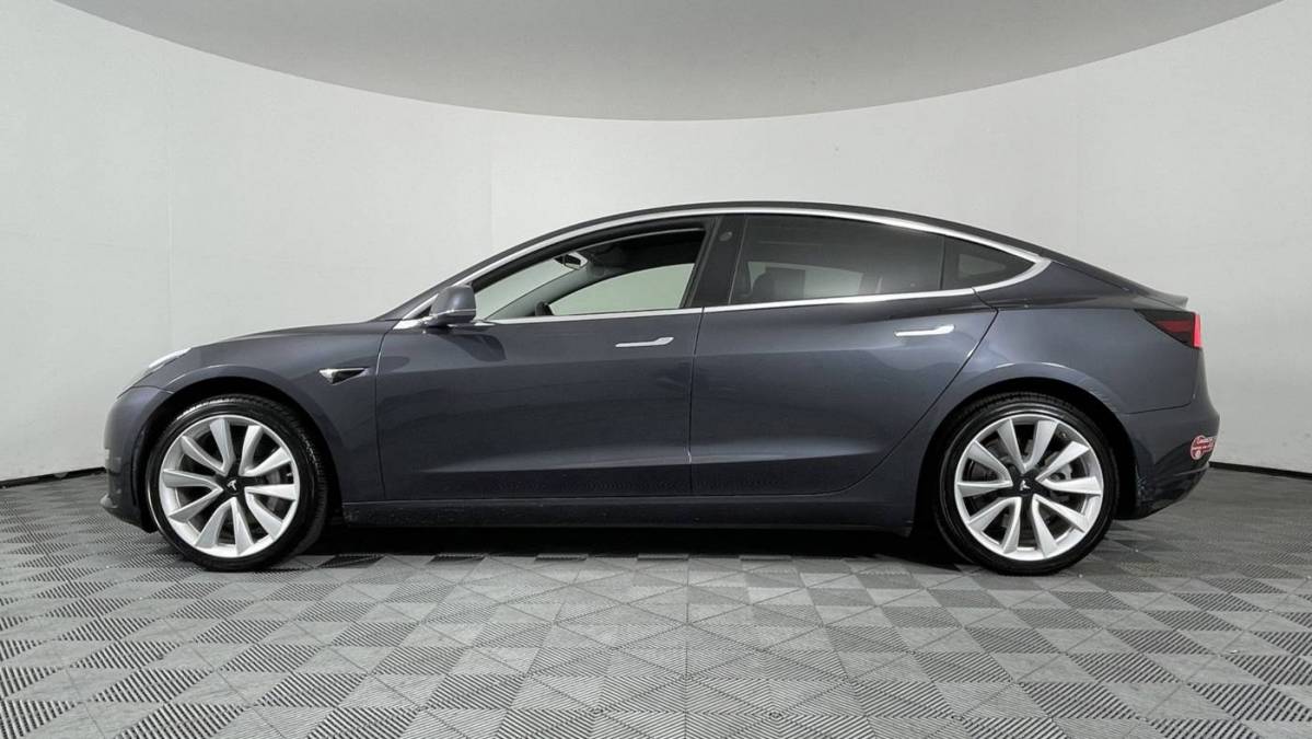 2018 Tesla Model 3 5YJ3E1EB0JF066663